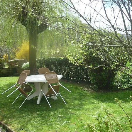 Apartament Petunias Vic-sur-Cère